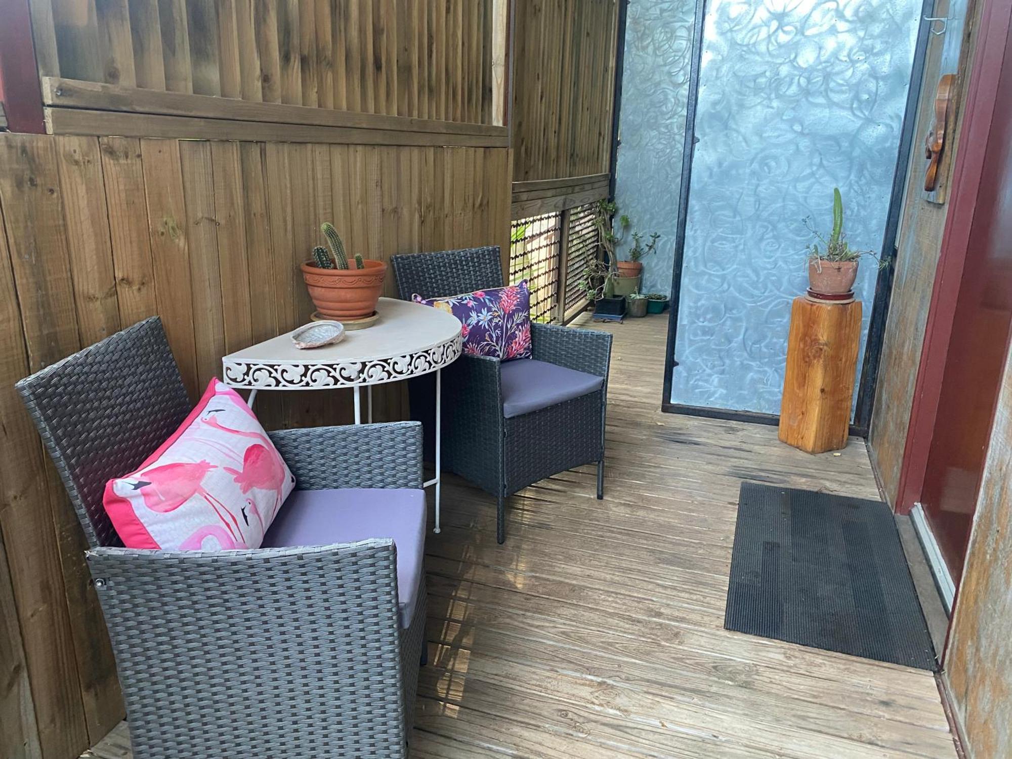 ซัตตัน สปริง อาร์ต รีทรีตส์ Apartment เดลส์ฟอร์ด ห้อง รูปภาพ